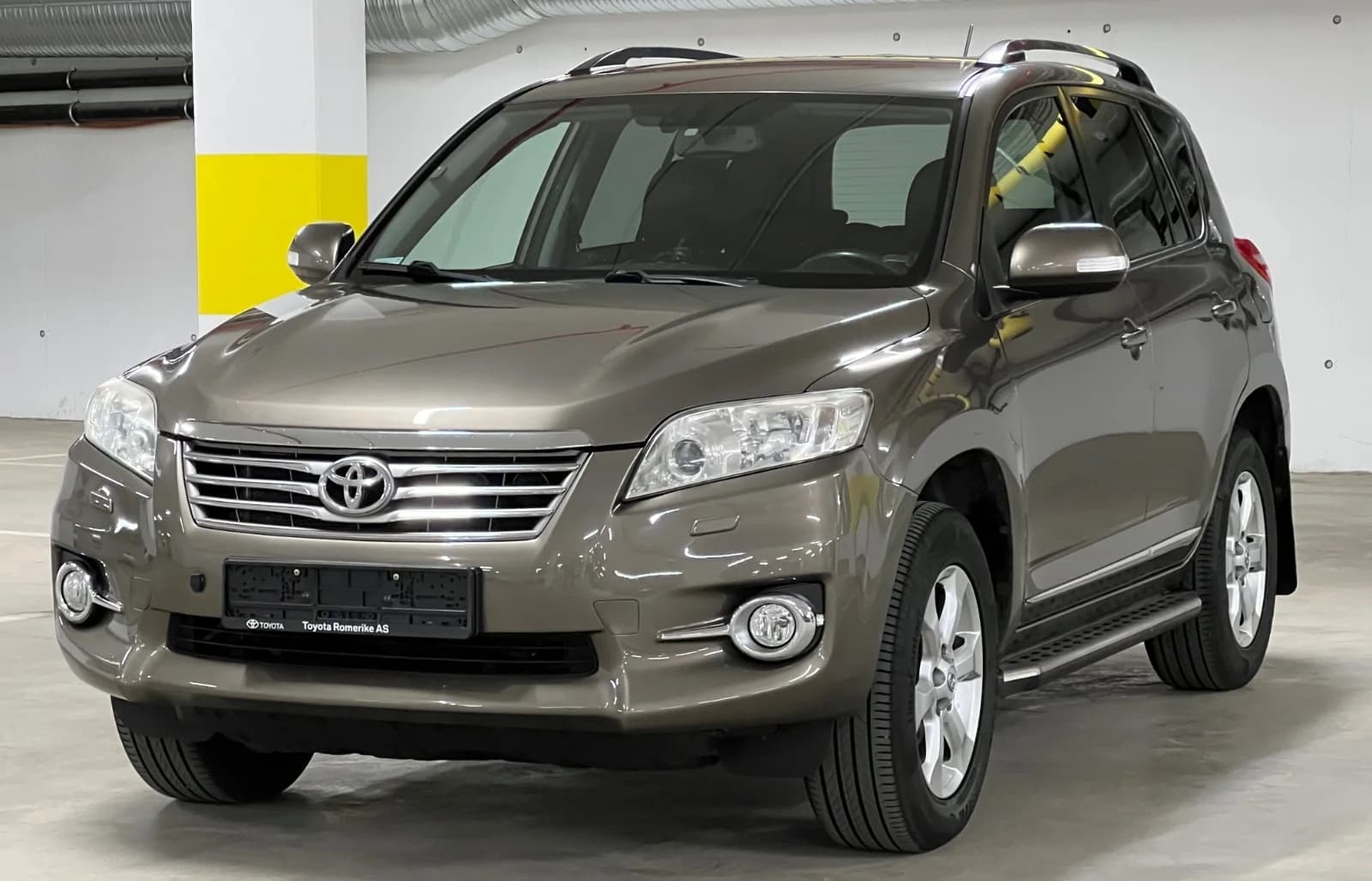 2011 Toyota RAV4 - 2,2 D-4D Vanguard/AWD/R-kamera/Skinn/H-feste
