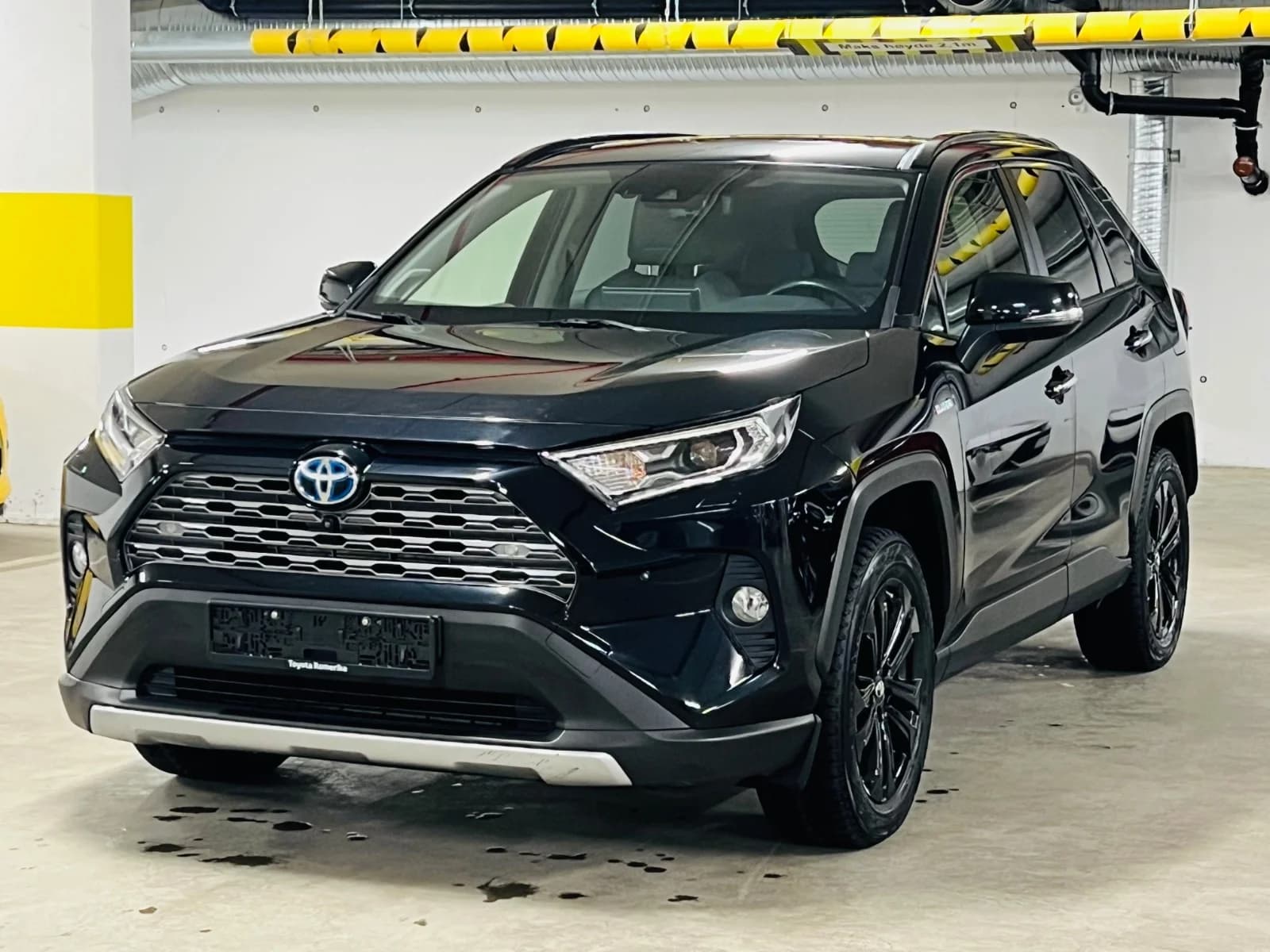 2019 Toyota RAV4 - 2,5i Hybrid Executive/AWD/Skinn/Pano/Krok/JBL/ACC